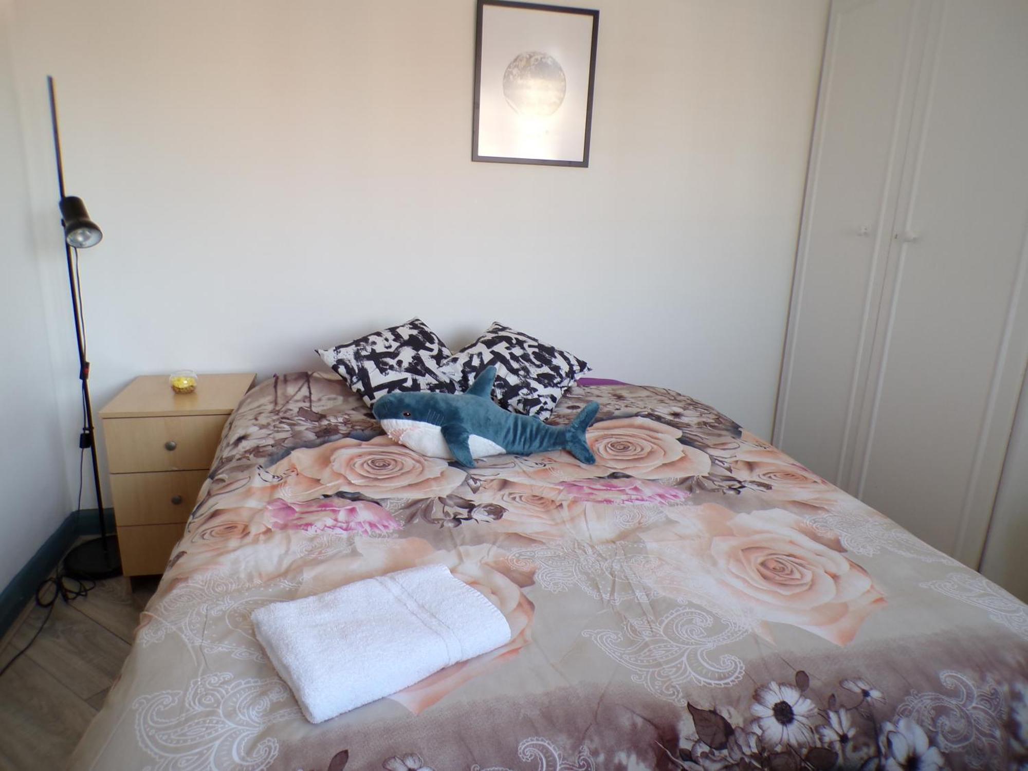 Shepherds Bush-apartment With Elevator Apartment London