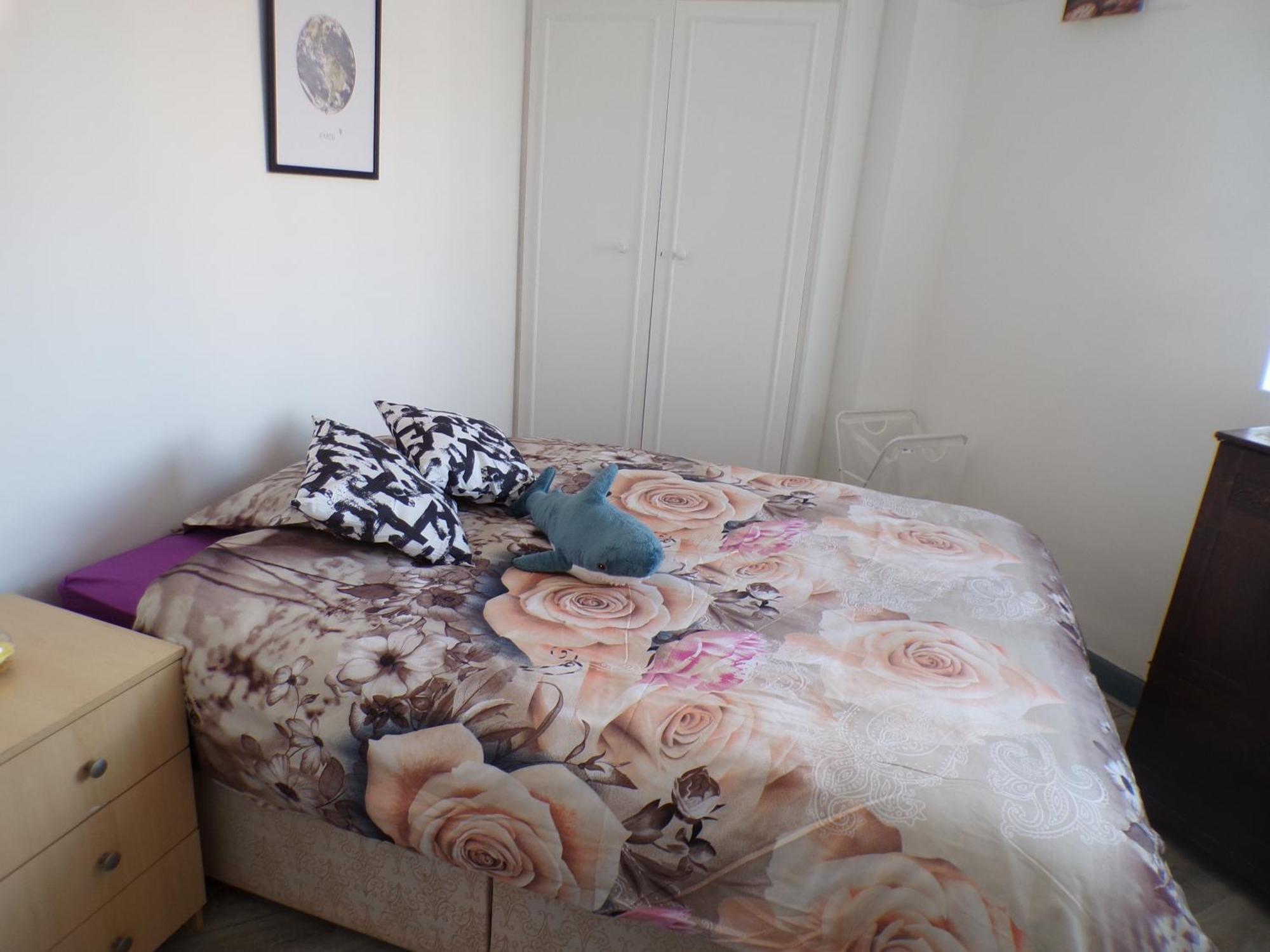 Shepherds Bush-apartment With Elevator London